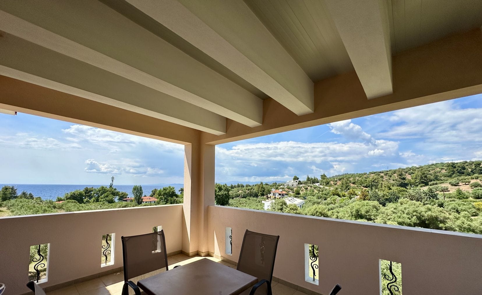 Calypso Standard Apartments